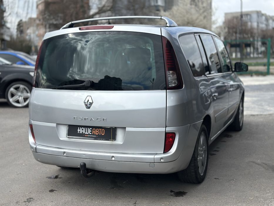 RENAULT ESPACE 2011р, 2.0 дизель, механіка, передній привід