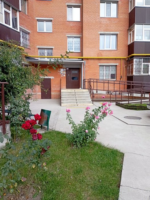 Продаж 2-х к.а/ о І. Сірка