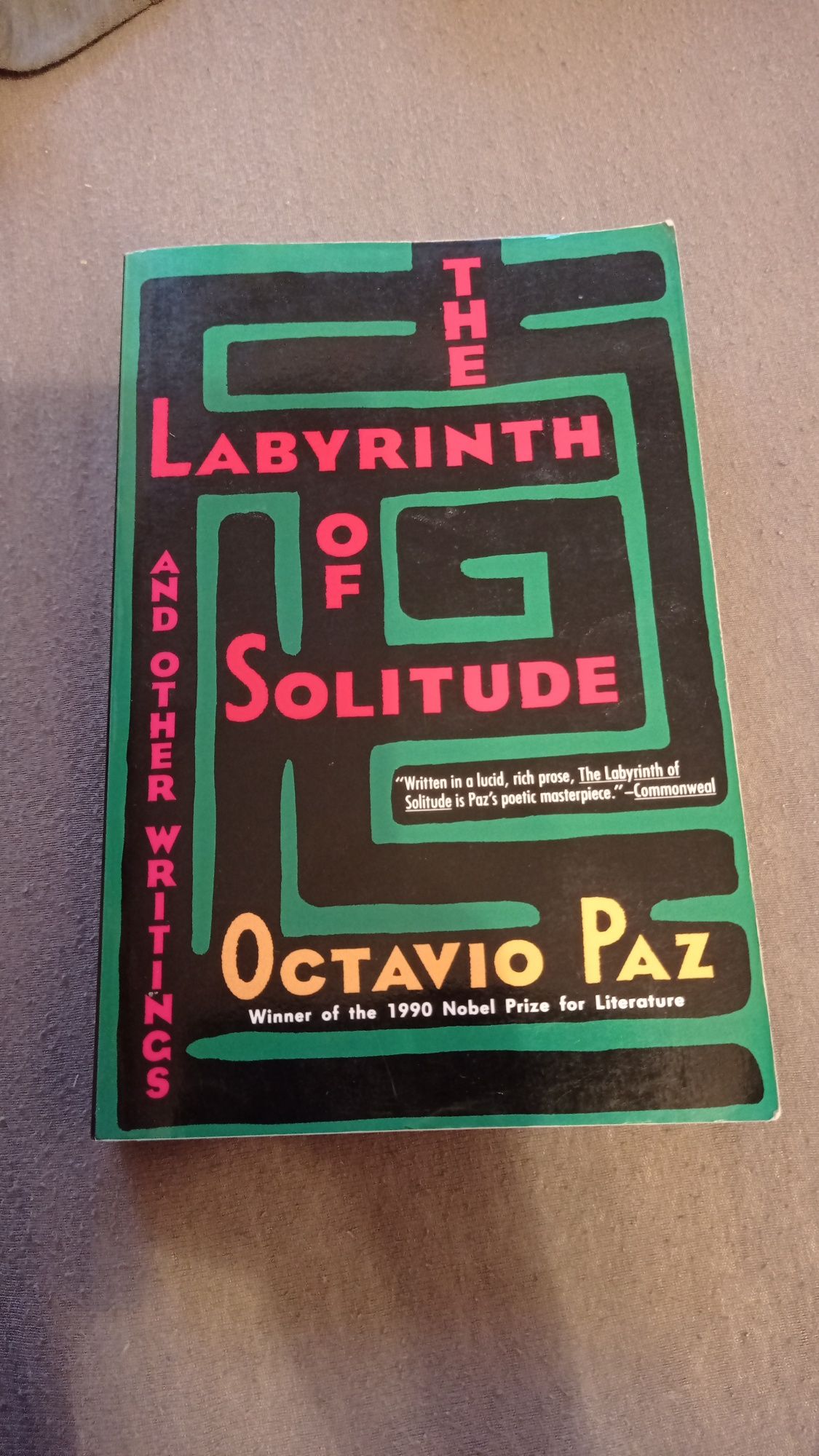 Octavio Paz Labyrinth of solitude, angielski