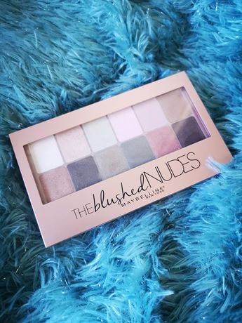 Maybelline cienie the blushed nudes