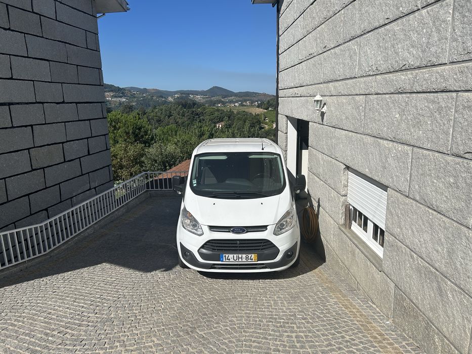 Ford transit 6 lugares
