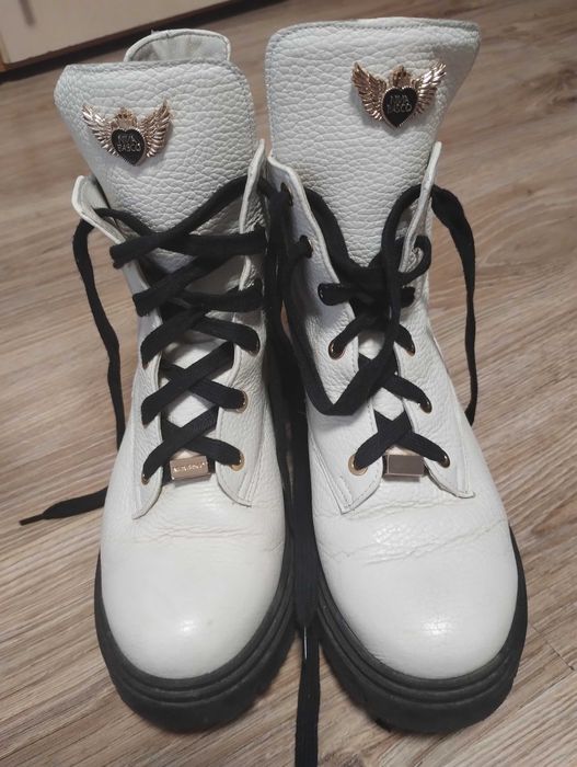 Botki KATE ecru Nina Basco