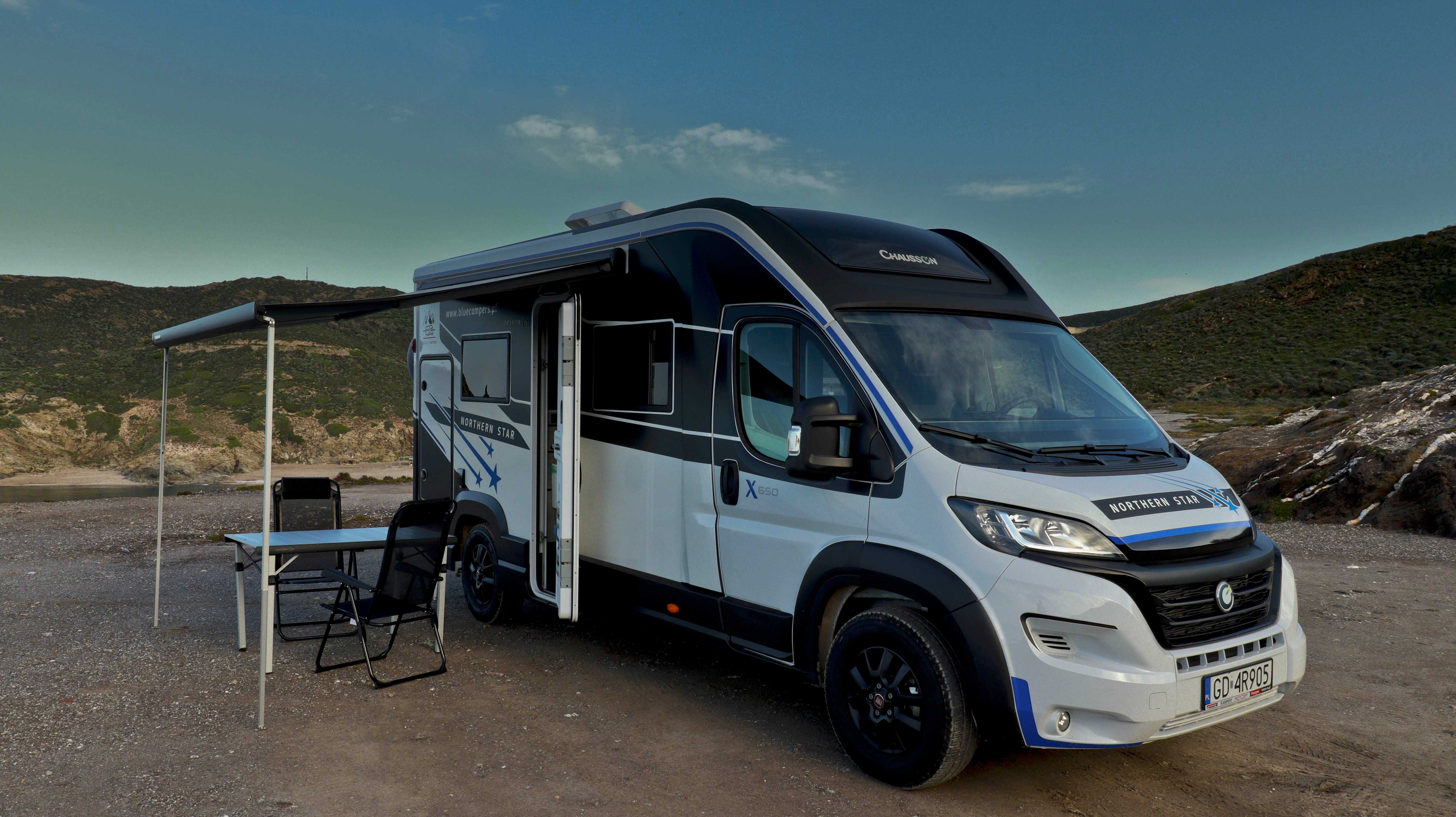 Kamper na wynajem / Chausson X650 / 4 osobowy / Wersja zimowa / 2024