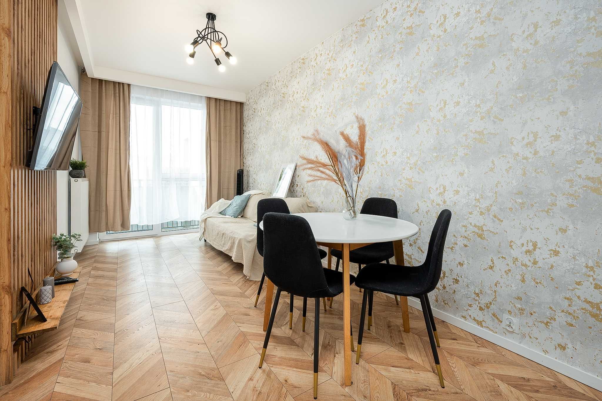 Gotowe do wprowadzenia – 2 pokoje, balkon, nowe budownictwo