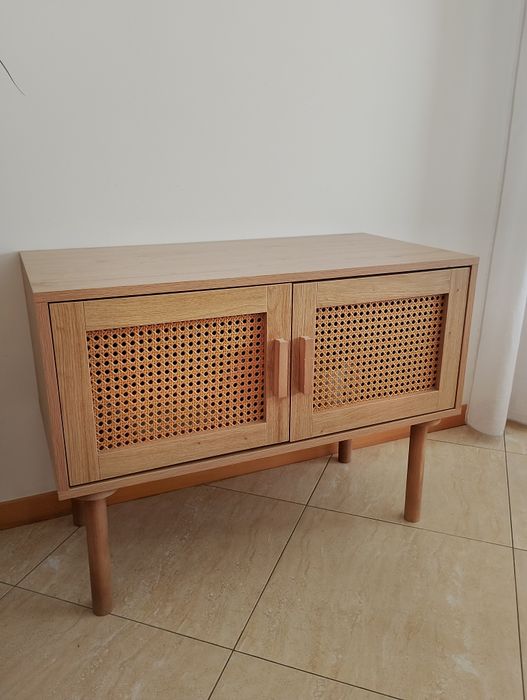 Móvel de sala, efeito rattan