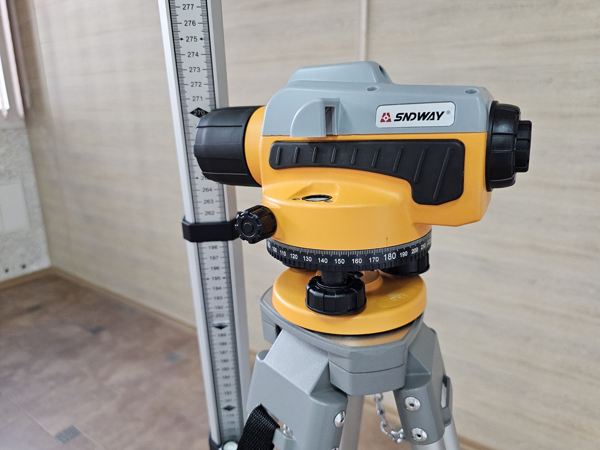 Профессиональный Комплект Нивелир Sndway SW-32A +Штатив +Рейка 3м+уров