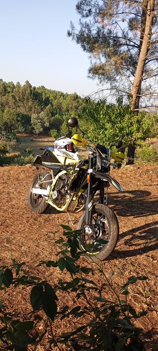 SWM SM125R (Ainda com garantia)