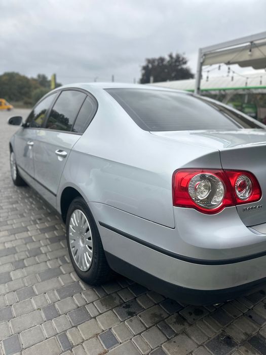 Volkswagen Passat B6 • 1.9 TDI • 2005 рік • Седан