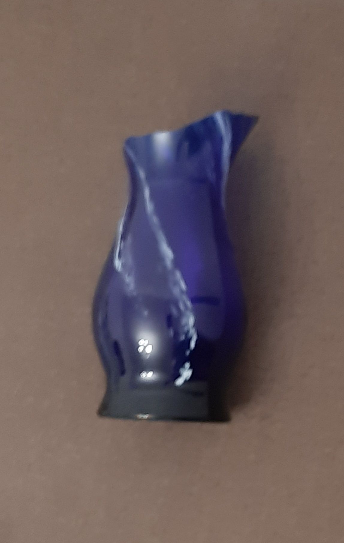 Dzbanek dzban wazon kobaltowy kobalt ozdobny na kwiaty