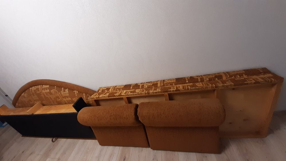 Продам 2 дивани в ідеальному стані
