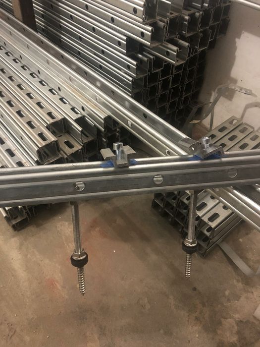 Профіль монтажний для сонячних панелей кріплення для сонячних батарей