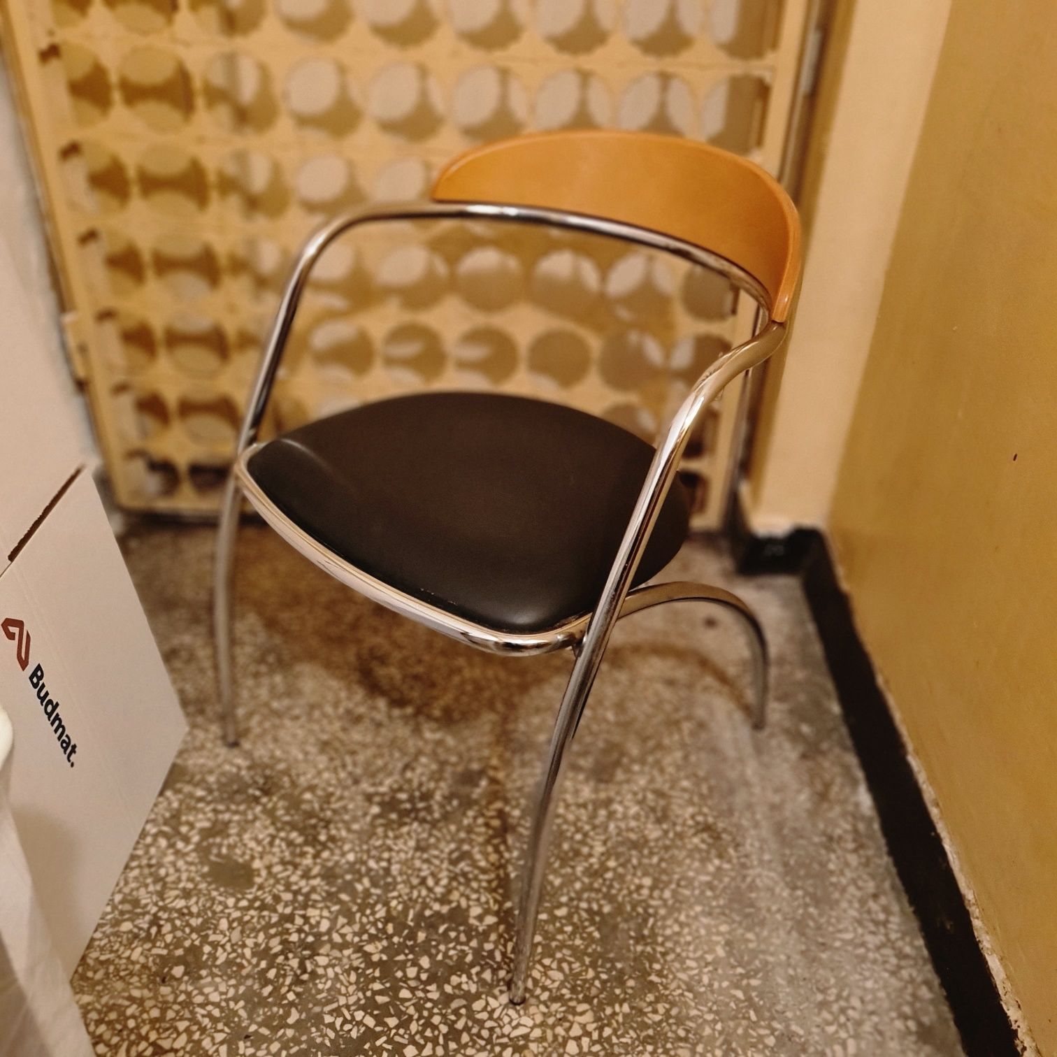 Krzesła bauhaus,chrom,marki Effezeta ,Włochy lata 80,mid century