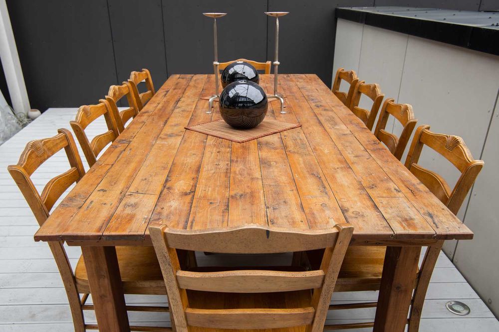 Duzy stół + 10 krzesła z Australii lite drewno do restauracji vintage