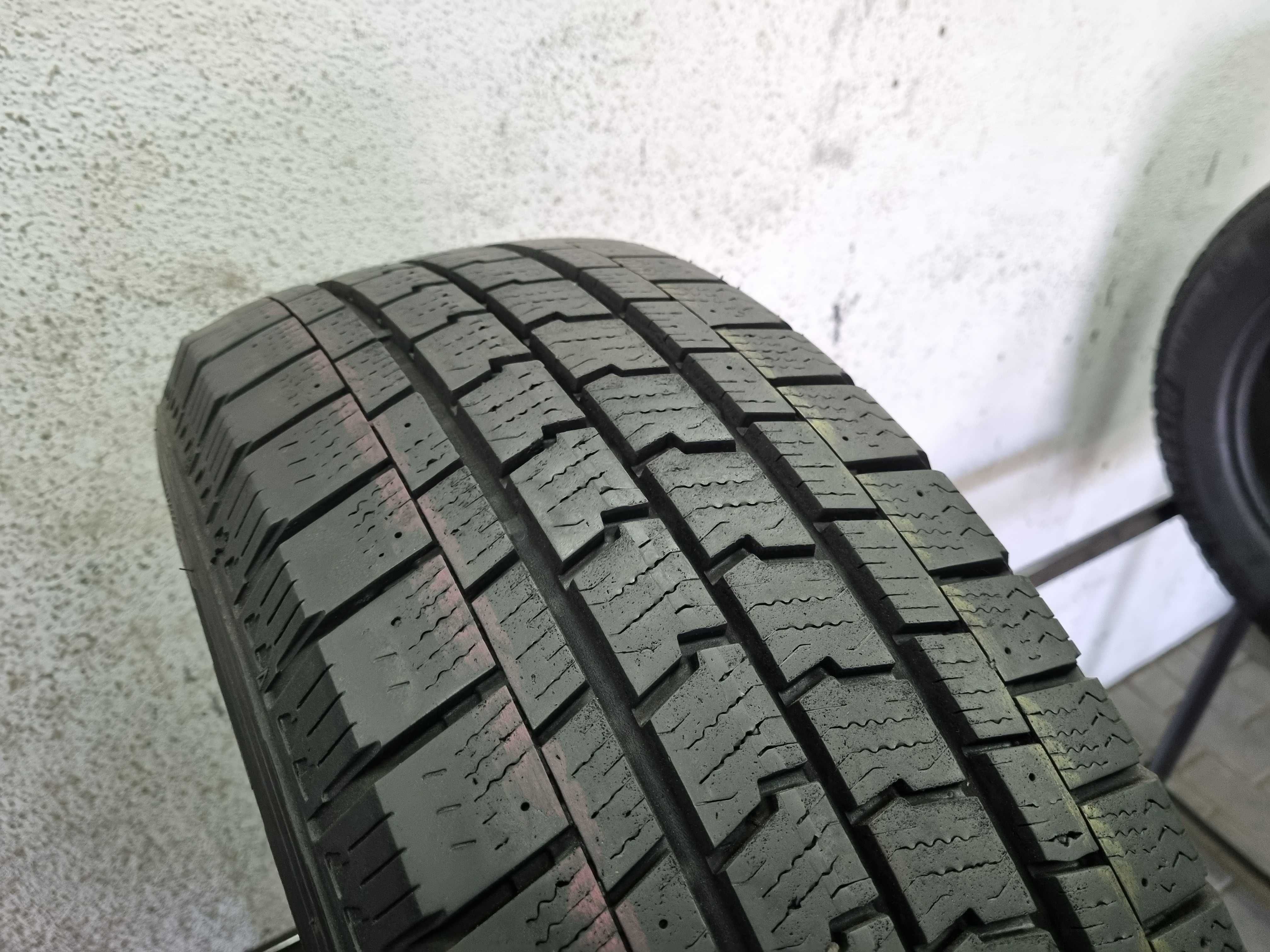235/65/16C 115/113R Goodyear UltraGripCargo D.3718