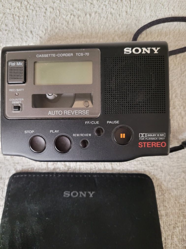 WALKMAN / DYKTAFON sony tcs-70 ,w pełni sprawny jak nowy i słuchawki