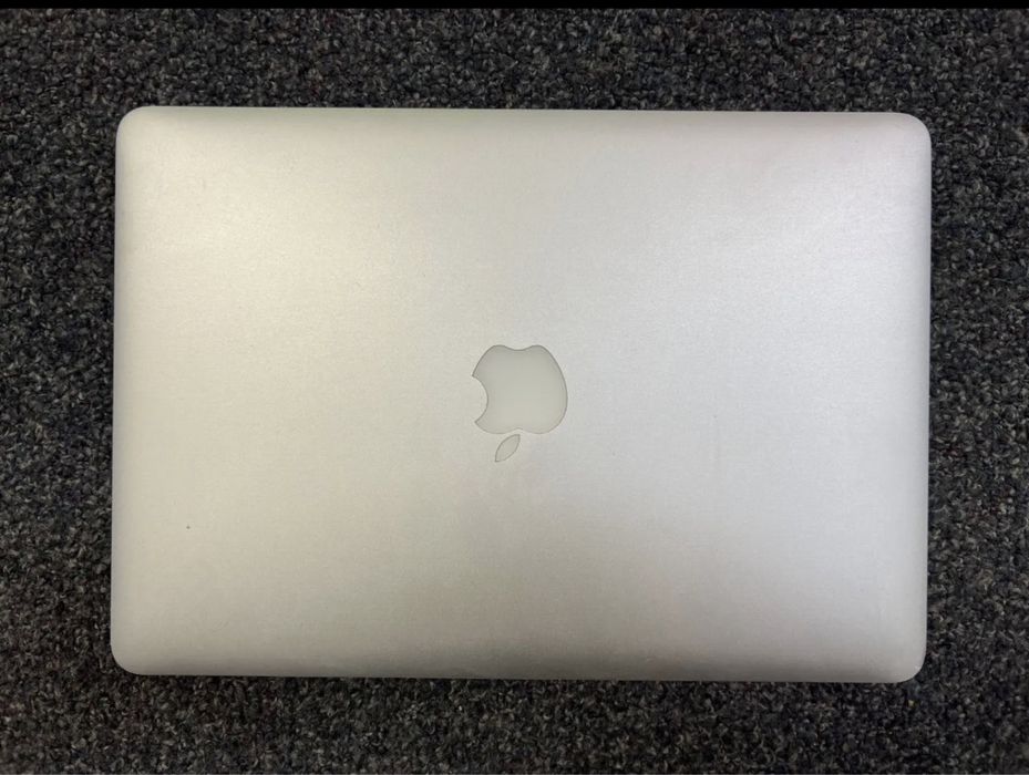 Ноутбук apple a1466 macbook air 2015