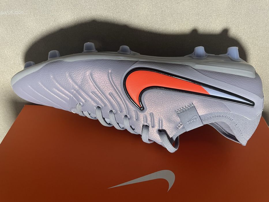 Chuteira Nike Tiempo Legend 10 Pro FG