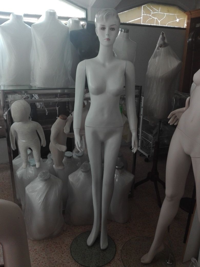 Manequins de senhora (NOVOS)