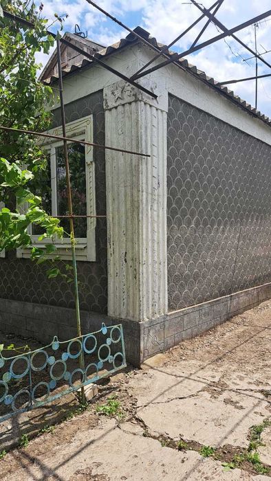 продам зимний дом в самом селе Светлое  27 999 у.е