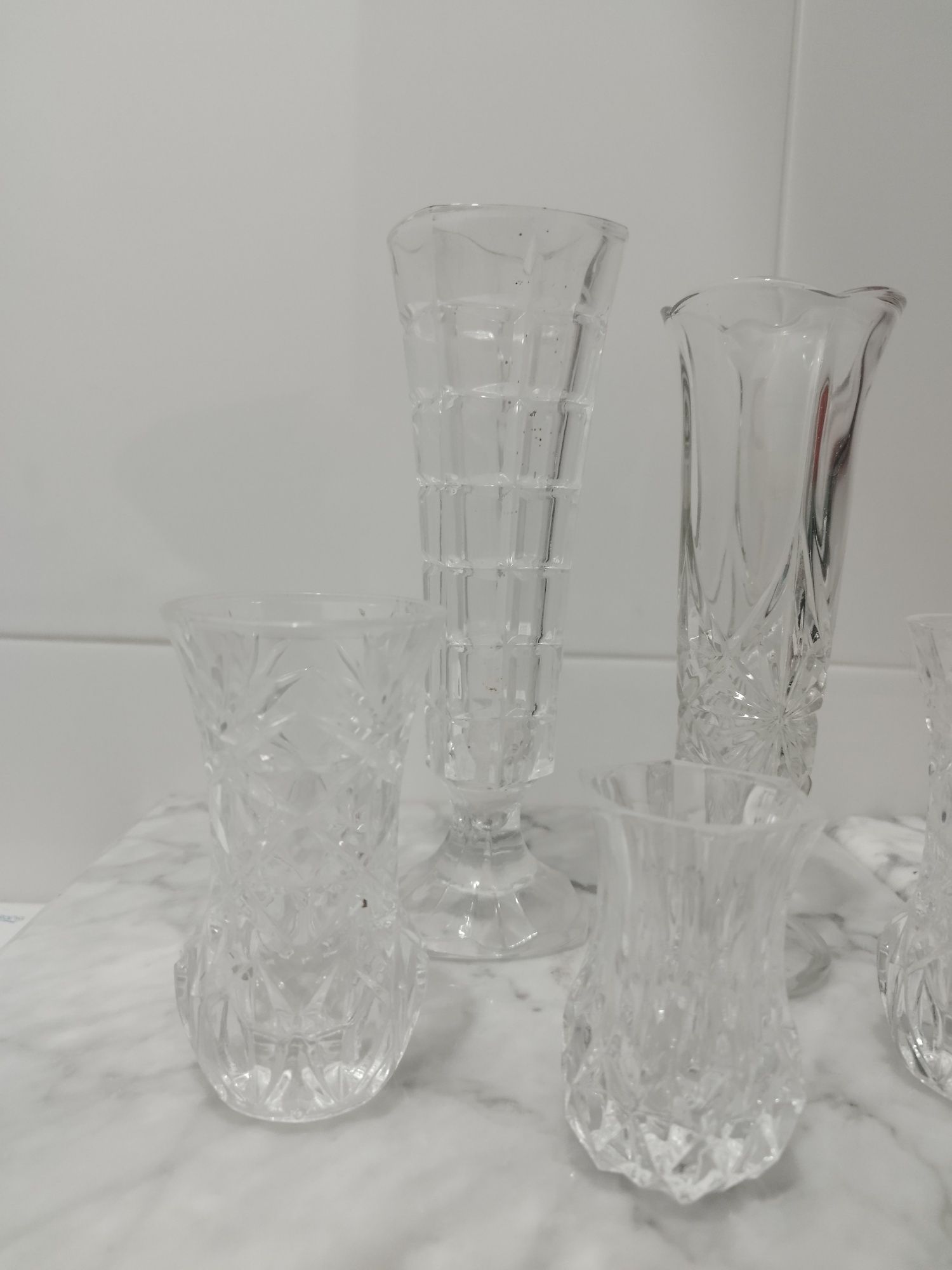 Conjunto 5 jarras em vidro