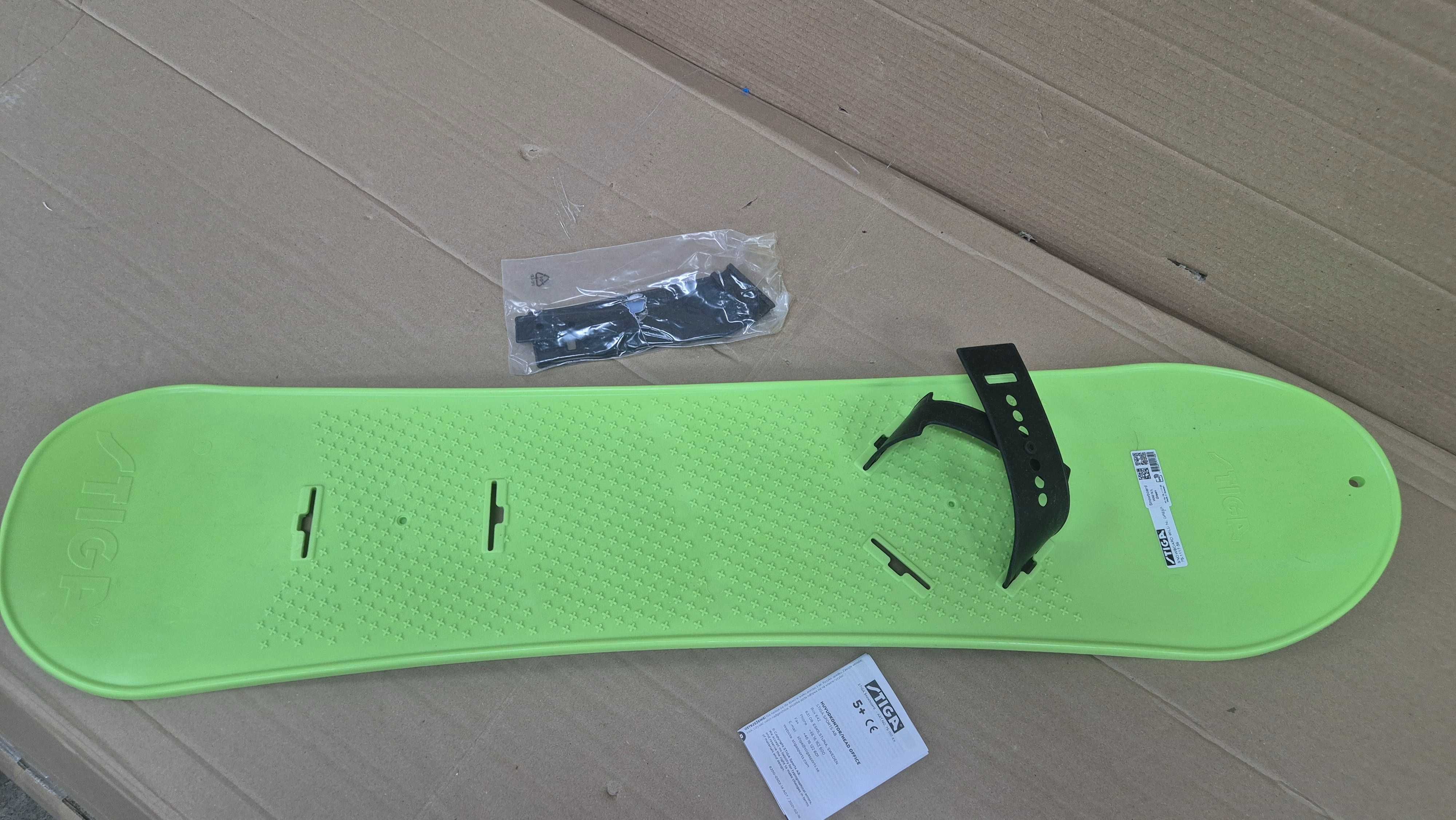 Deska snowboardowa STIGA Directional twin Camber 98 cm