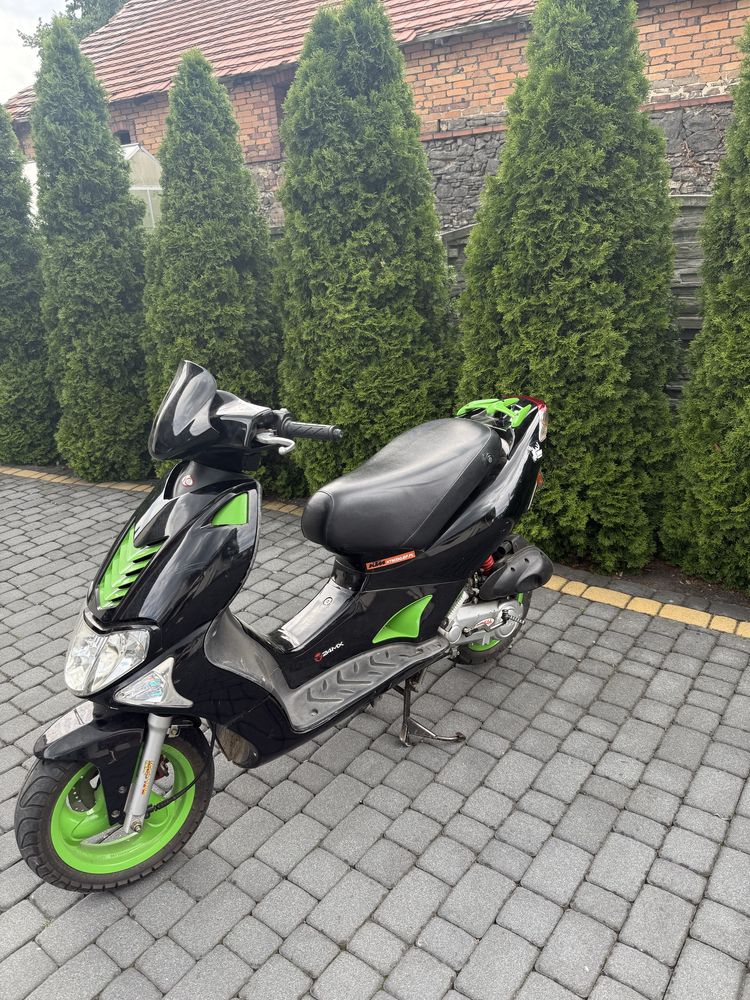 Kymco super 9, zarejestrowany, 2006r