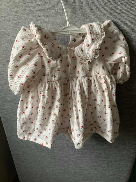 Sukienki rozmiar 62 Smyk i HM