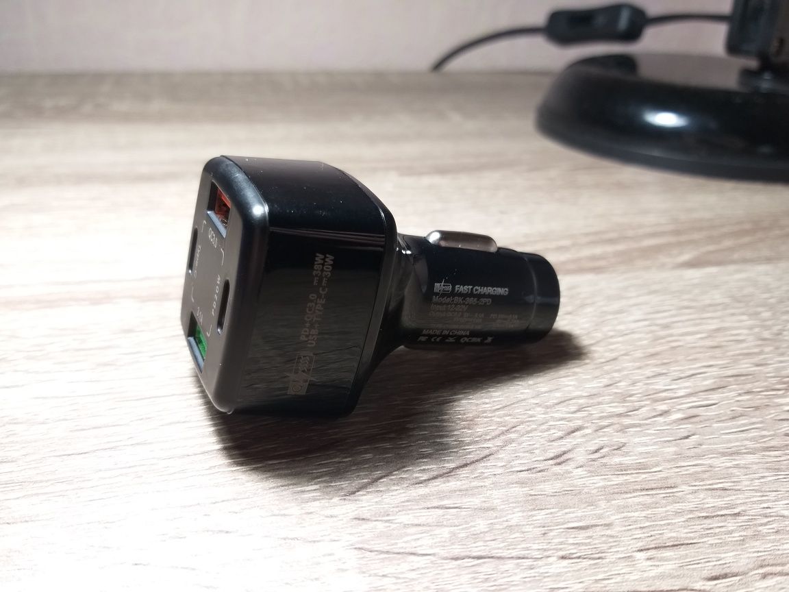 USB charge, быстрая автомобильная зарядка на 4 разъёма