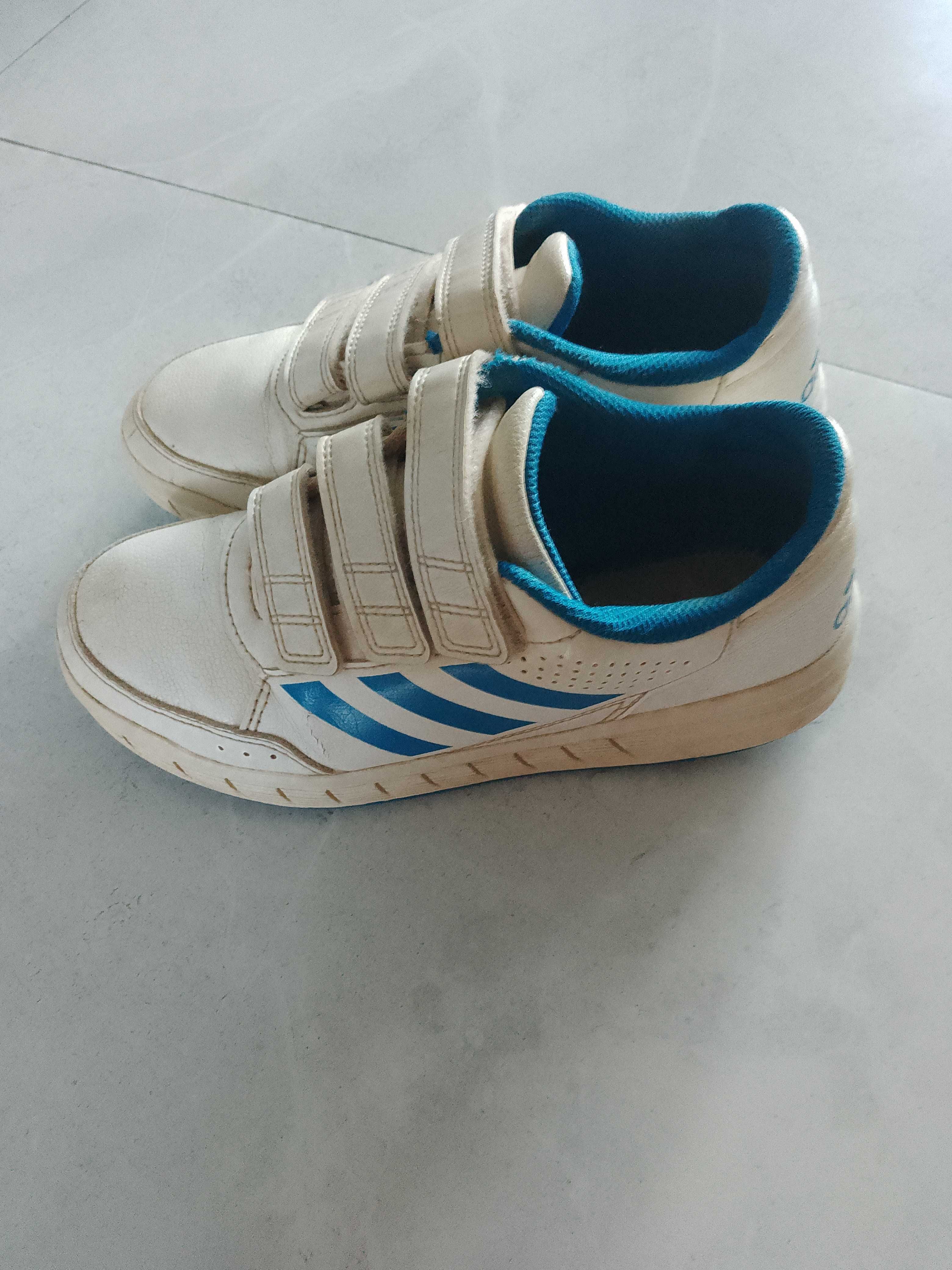 Buty adidas rozm 32 .Cena 25zl