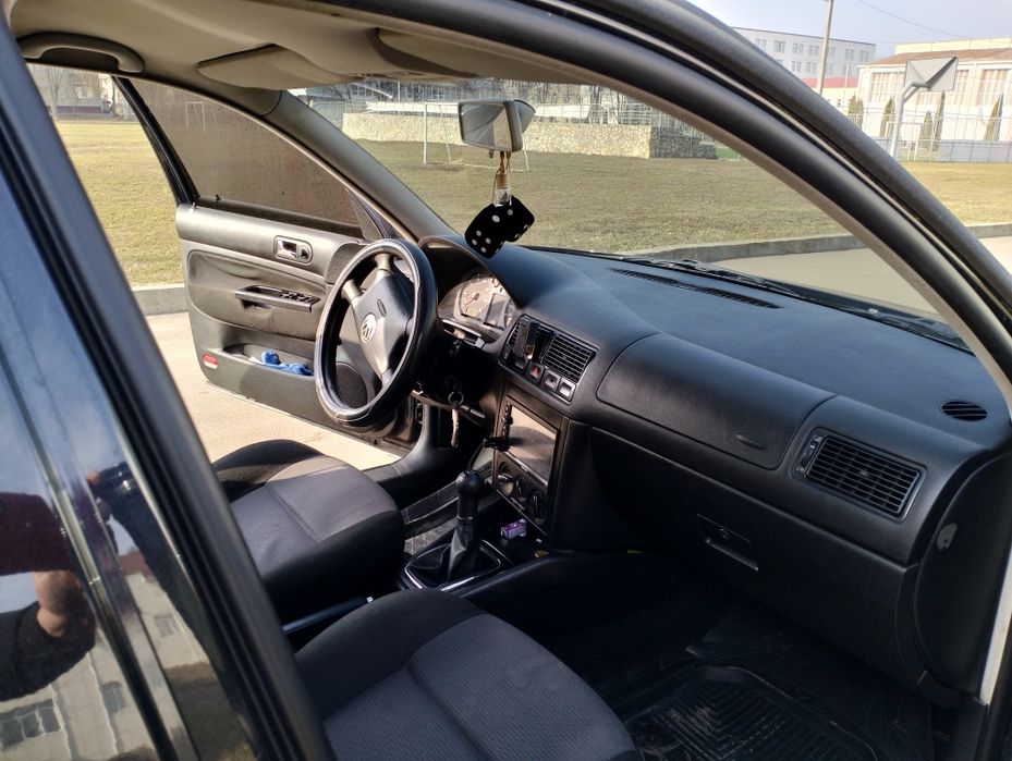 Volkswagen Golf 4 1.4