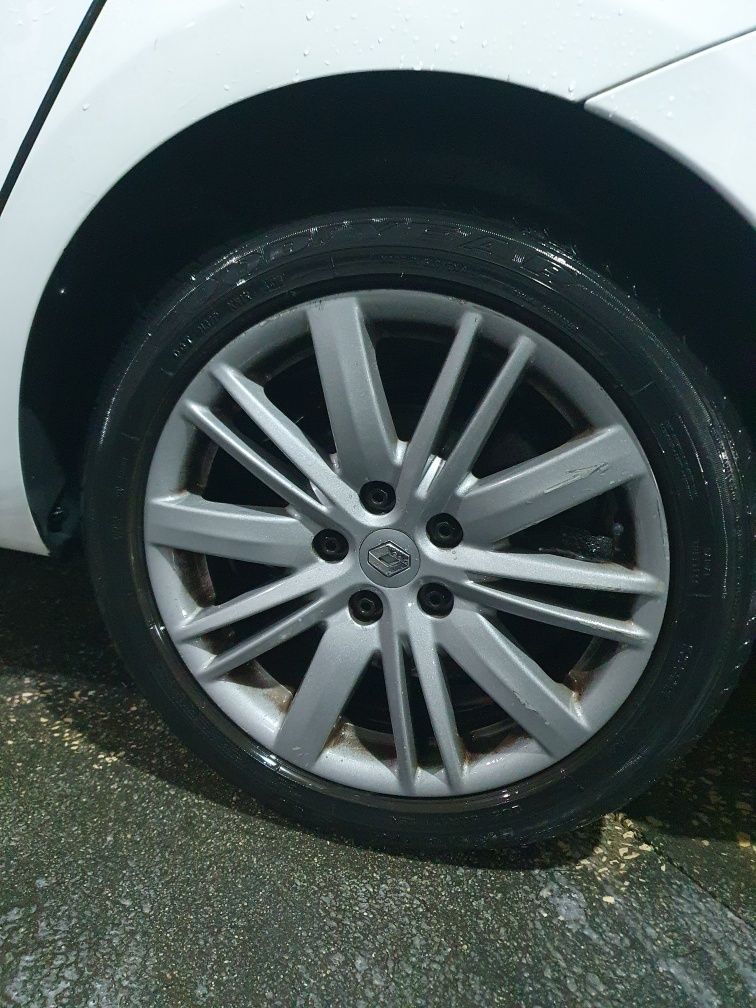 Jantes 17" 205/R50 Renault Mégane