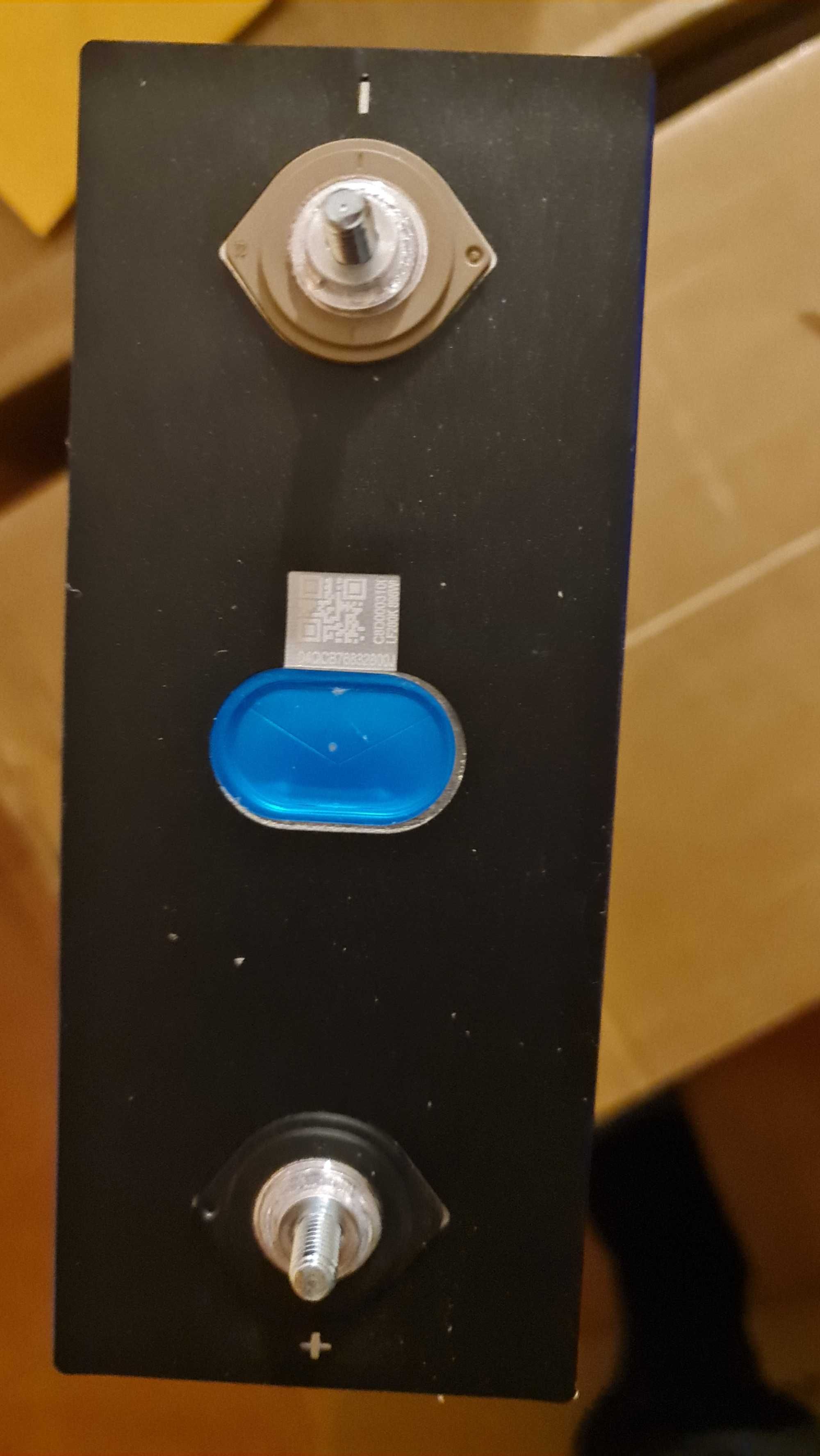 Батареї EVE lifepo4 нові, 3.2v, 280ah, клас А