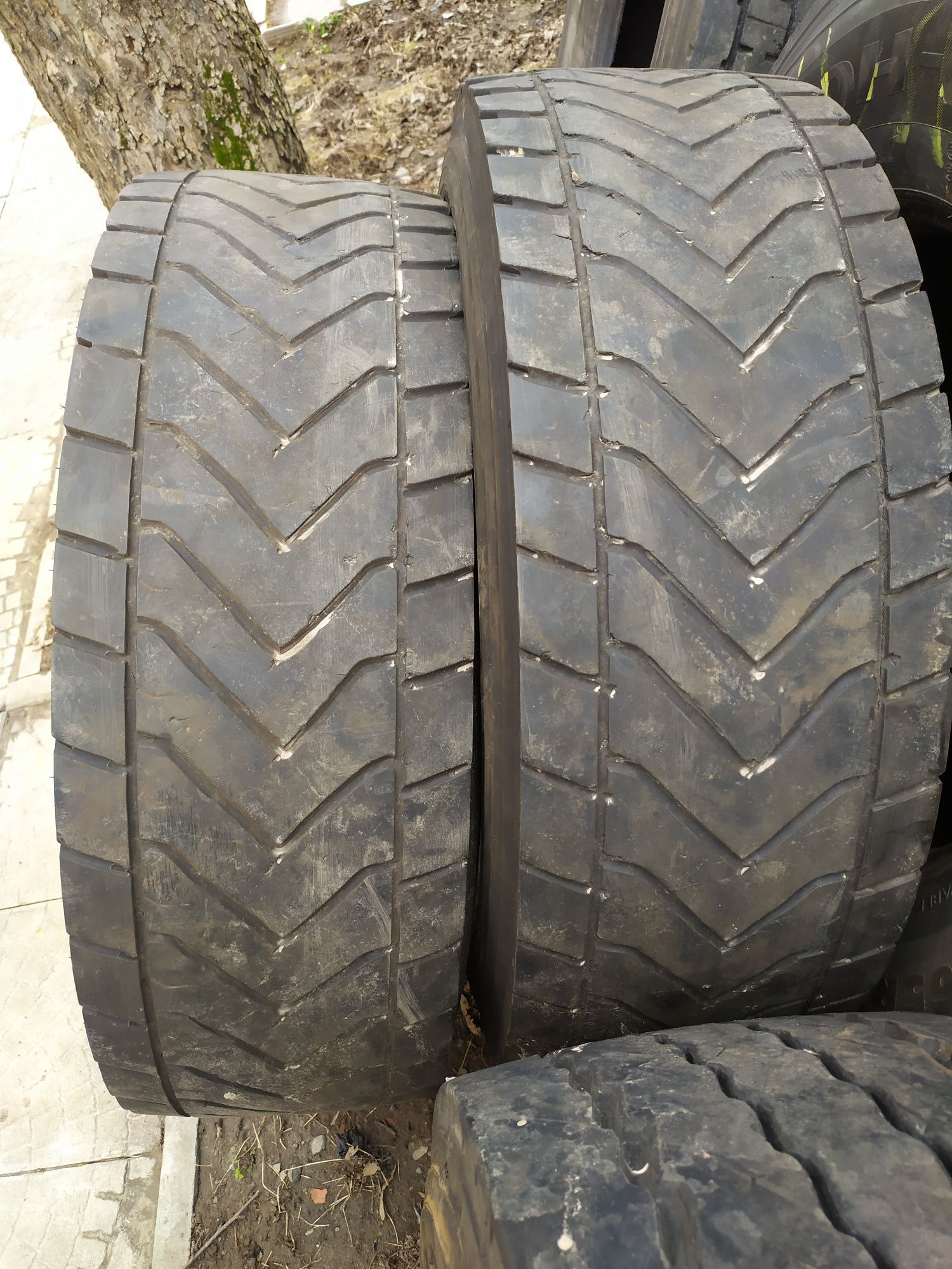 Грузовая резина шины Continental 315/70 R 22,5 1 шт тяга ведущая ось