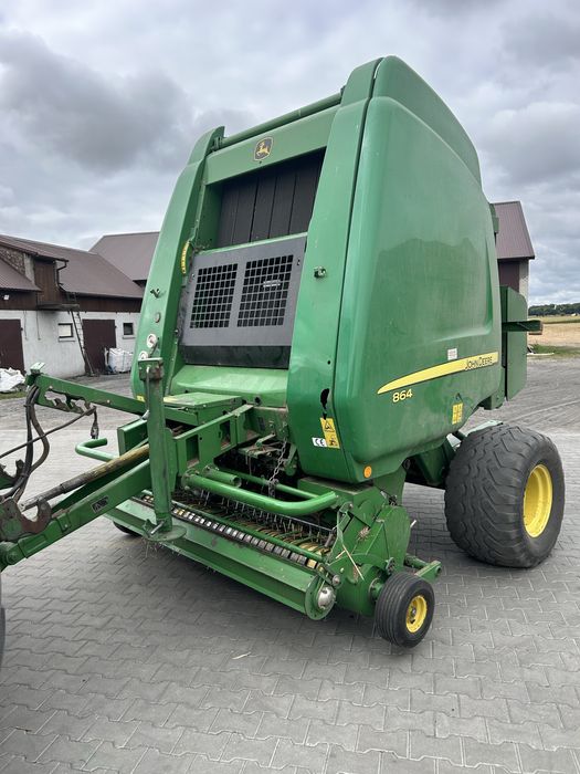 Prasa John deere 864