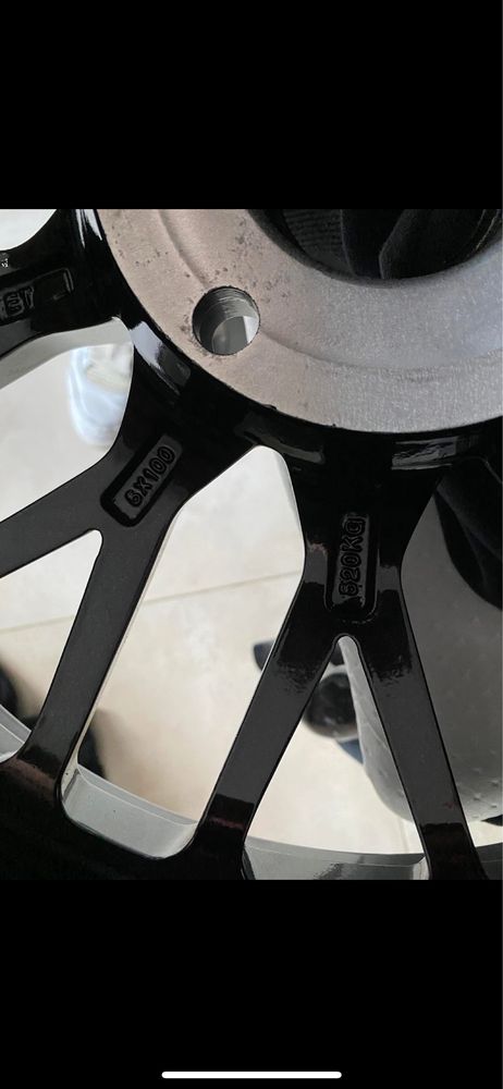 Komplet Felg 18 cali Shadow Chrome Rant