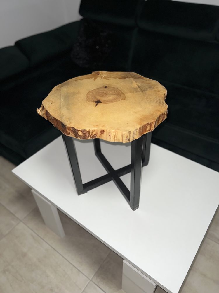 Stolik drewniany w stylu industrialnym/loftowym