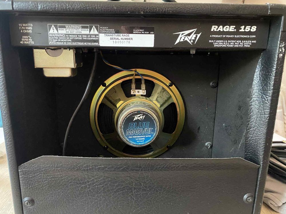 Wzmacniacz gitarowy peavey  rage 158
