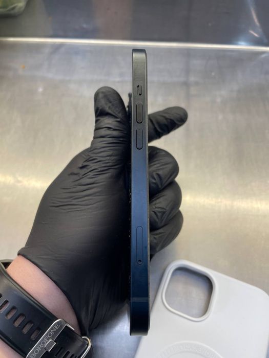 Айфон 13 на 128гб