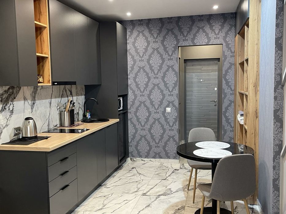 Здається 1 ккв квартира студія центр Трускавця