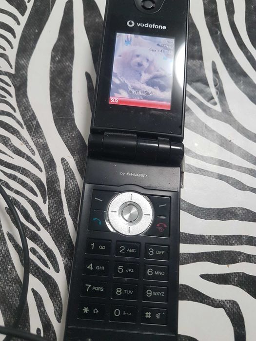 Telemóveis samsung gte 2200 e vodafone by sharp
