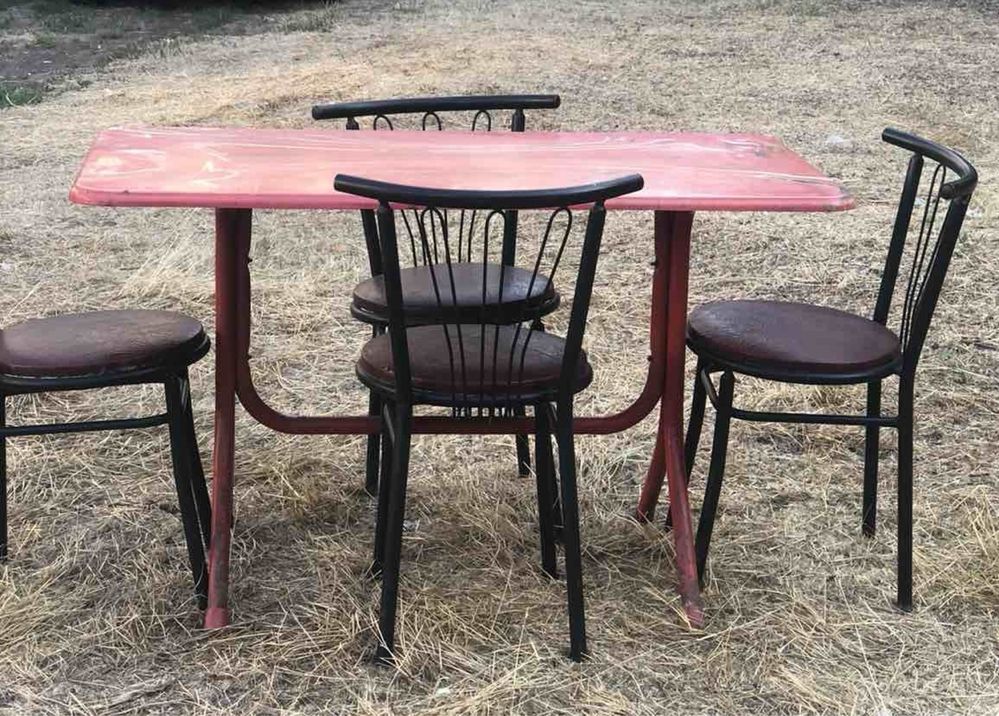 Набор стол с 4-я стульями б/у