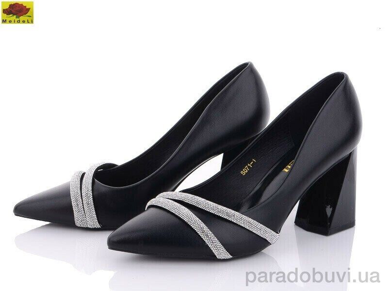 Жіночі чорні підбори