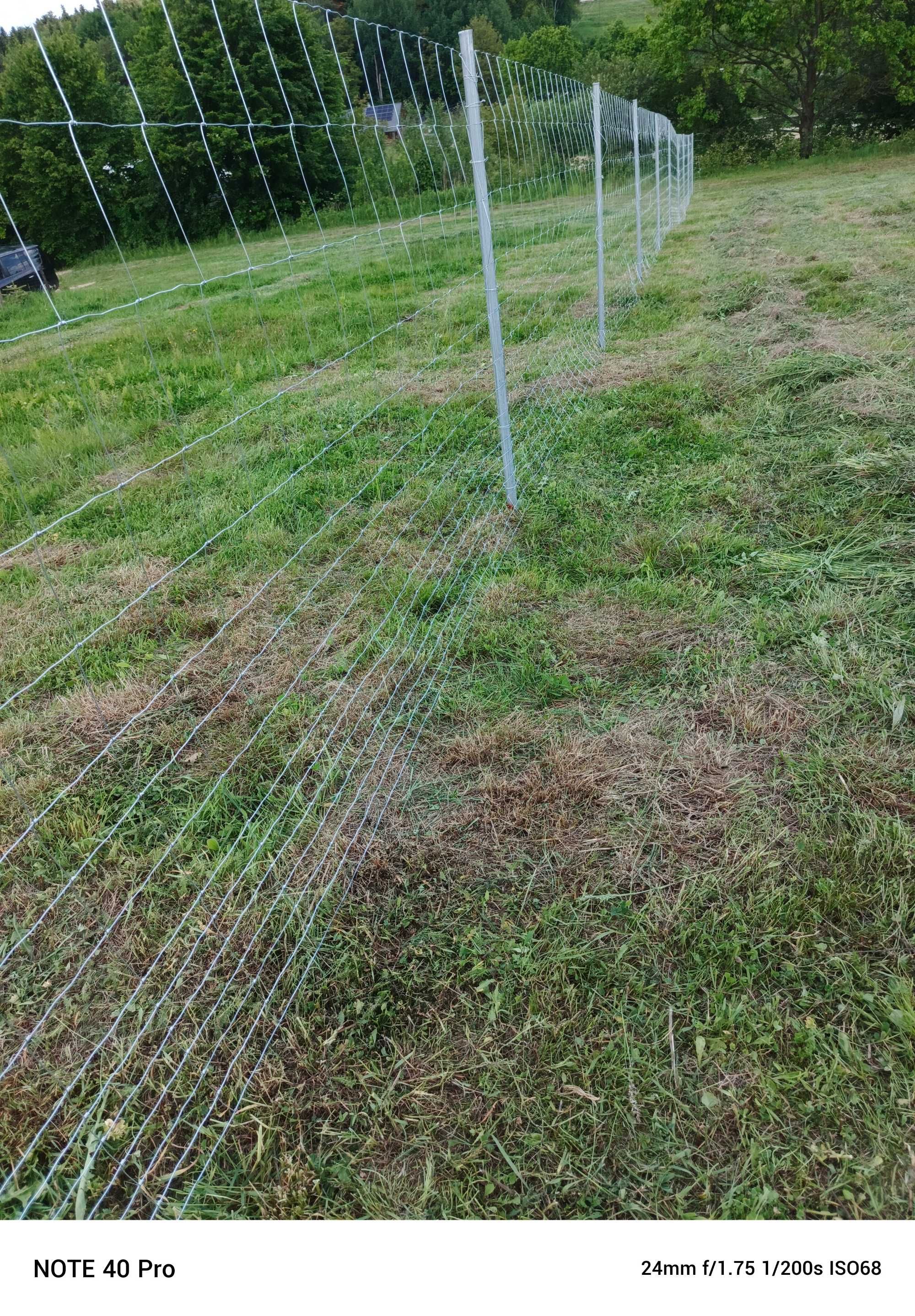 ogrodzenia budowlane / słupki METALOWE / drewniane /siatka