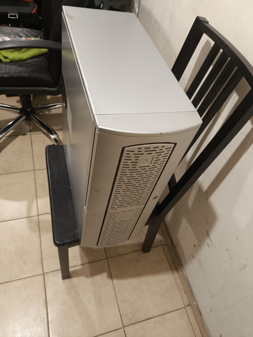 Gaming PC I5 12400f / 16 gb озу / RX6600XT / SSD m2