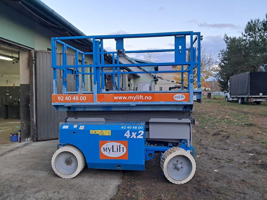 podnośnik nożycowy Genie GS 2668 el, rok 2008 , ( JLG ) zwyżka