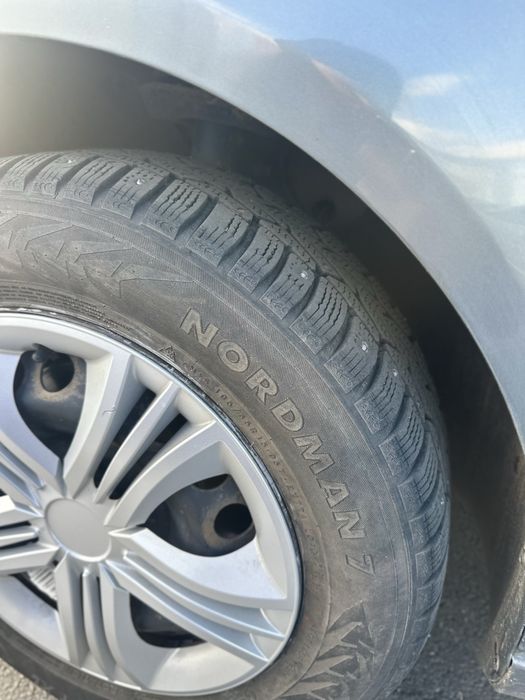 Volkswagen Golf 5 2005 1.6 газ/бенз клімат