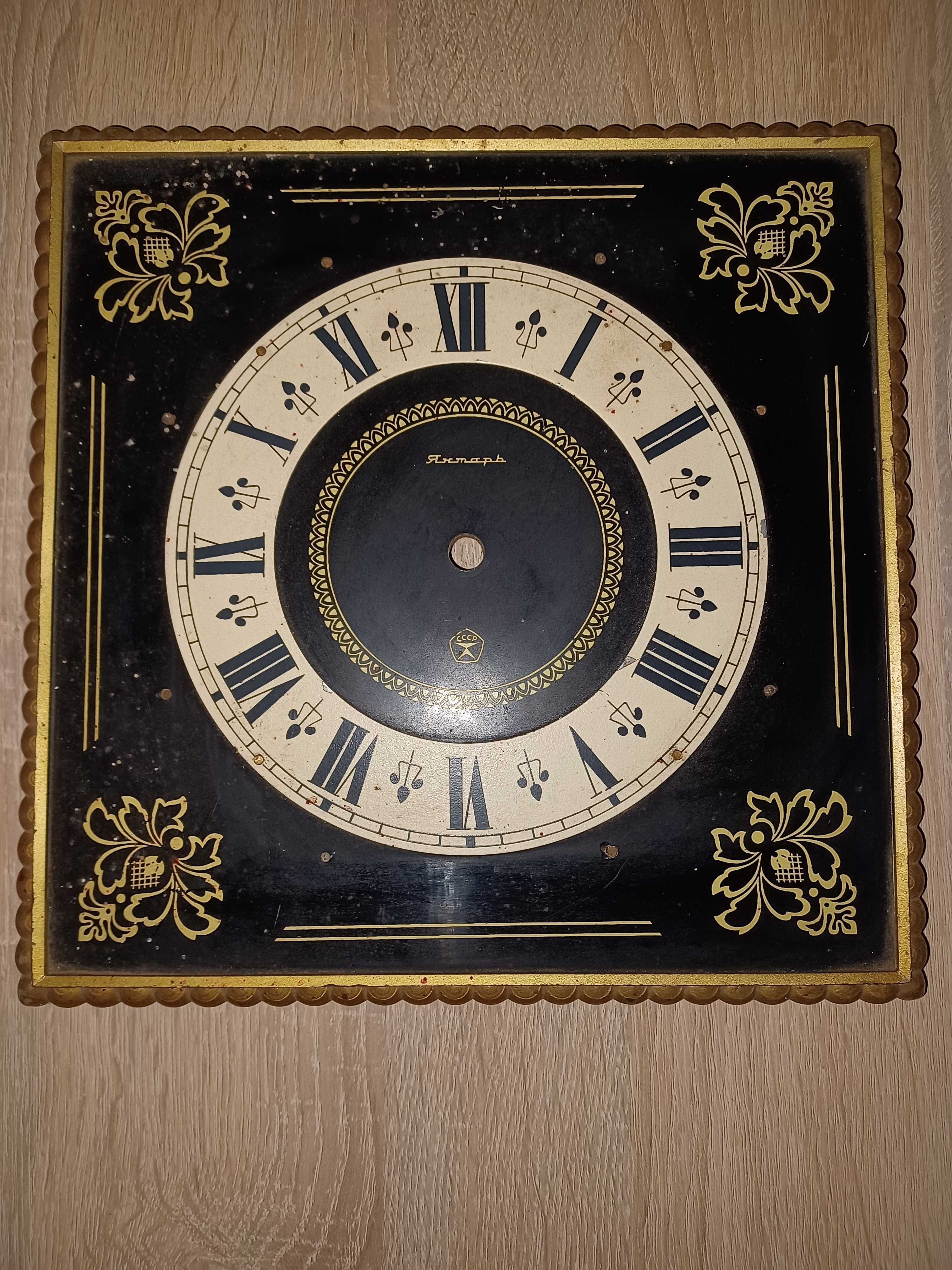 Stara tarcza zegara
