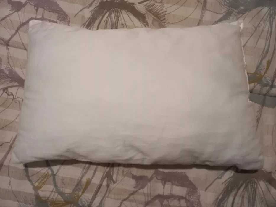 Almofada bebé/criança antialérgica (45x30cm) NOVA