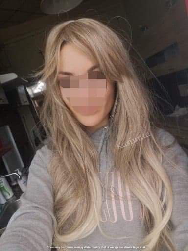 Peruka piaskowy blond, fale. Naturalny wygląd!