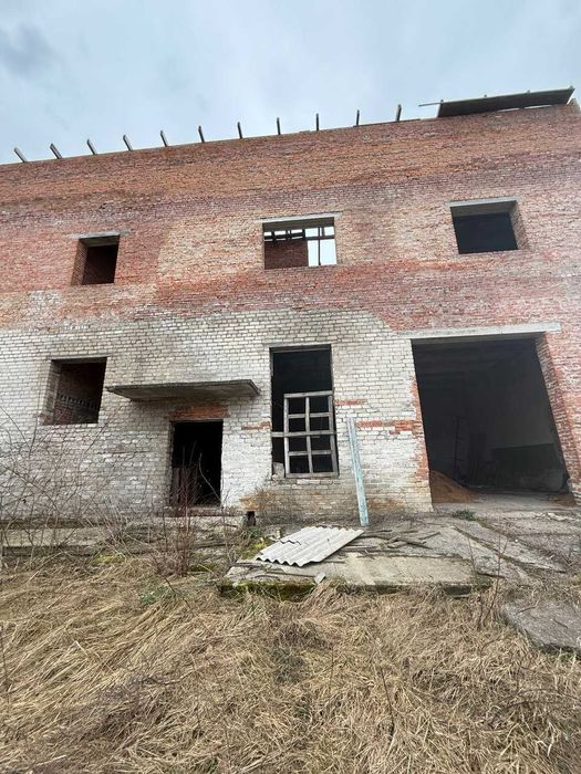 Виробничо-складське приміщення.База.Обладнання.